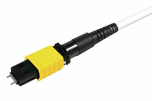 Qwik-Fuse MPO Connector, PINNED, Singlemode-APC, Yellow, for 3.0 mm round cable,male, High Performance,  si…